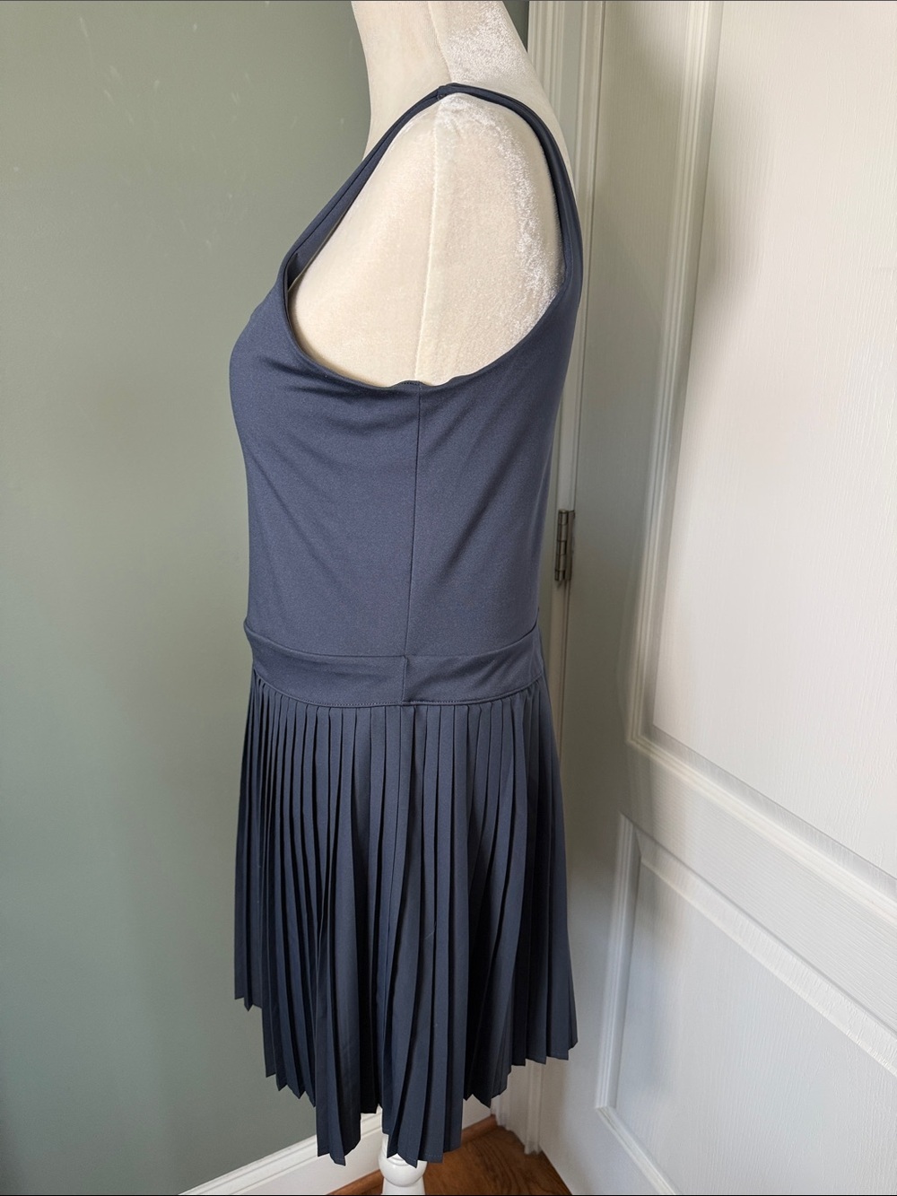 All In Motion Pleated Athletic Dress Built-In Rear access Shorts Navy Large - Picture 2 of 15